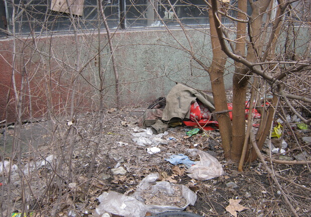 До пасхи город не успеет избавиться от мусора.
Фото vgorode.ua.