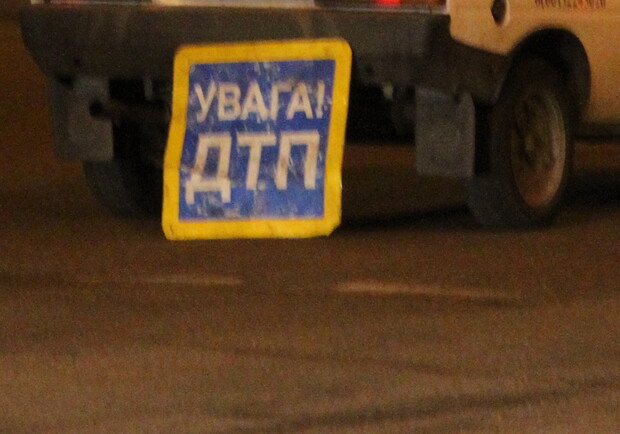 Вчера на дорогах Запорожья авто переворачивались и сталкивались друг с другом.
Фото vgorode.ua