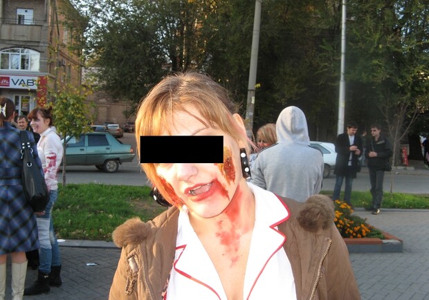 Новость - Досуг и еда - Под запорожской мэрией оказался окровавленный труп проститутки