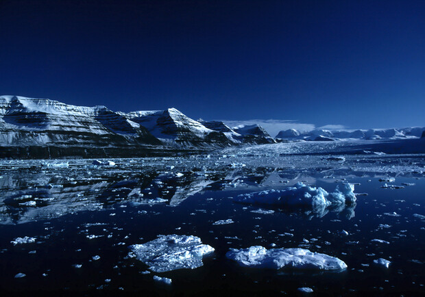 Арктика один из самых суровых регионов Земли. Фото - http://eco-turizm.net/