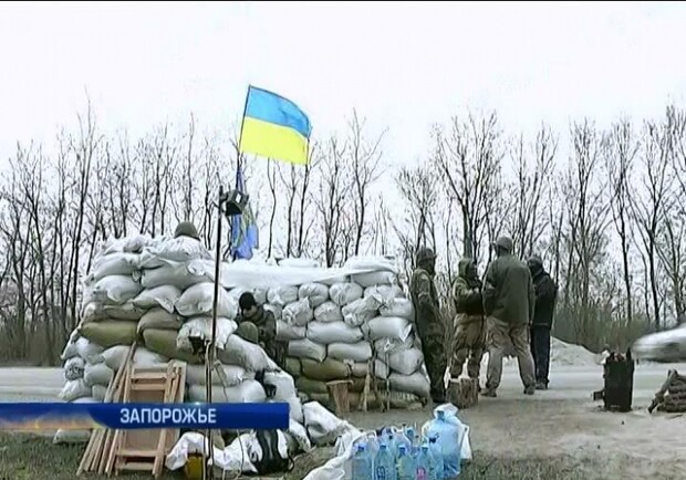 Новость - События - Запорожцы патрулируют границу с "колорадской республикой"