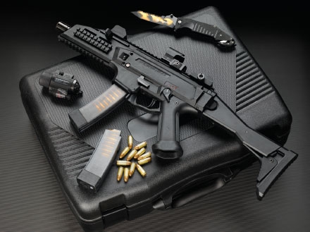 Пистолет-пулемет "Скорпион". Фото сайта sfw.so