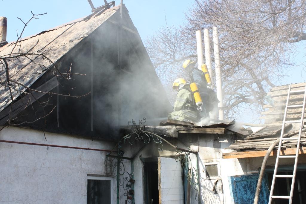 Новость - События - Пожар на Кичкасе: загорелся частный дом