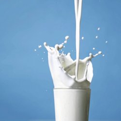 Производство молока в области сократилось.
Фото home-games.ru