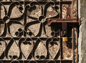 Студентам разрешили гулять всю ночь