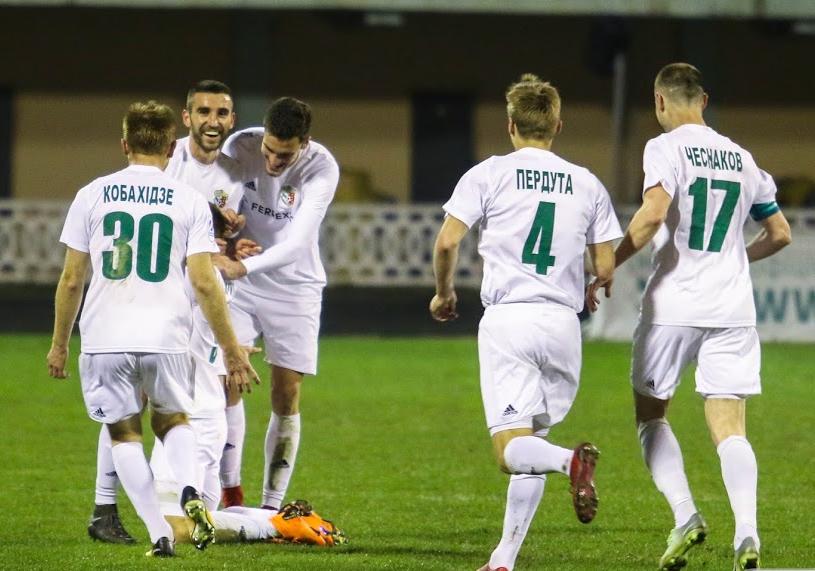 Цифра дня: почем билеты на домашние матчи 