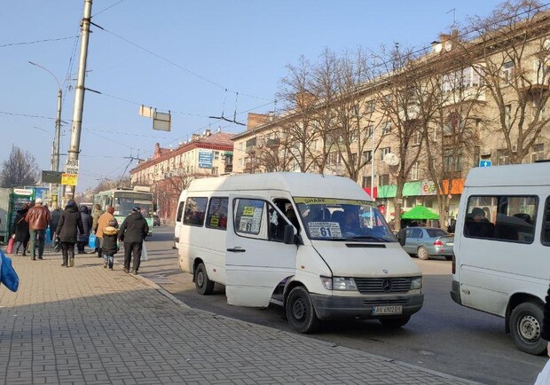 В Запорожье появятся вместительные автобусы. Фото: Анна Покровская