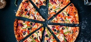 Відео: у Львові відкрили банк їжі