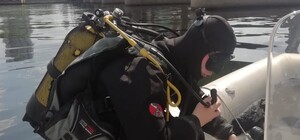 Спрыгнул с Нового моста: чем закончились поиски 20-летнего парня