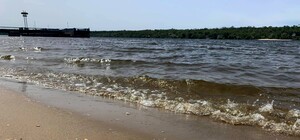 Ищи плавки: запорожские пляжи готовят к летнему сезону