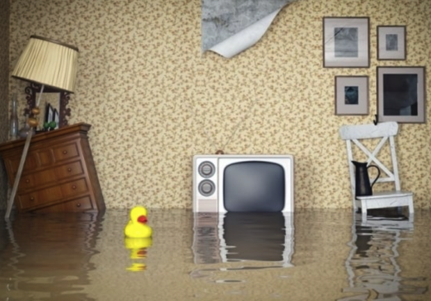 Льет, как из ведра: на Бородинском затопило девятиэтажку (видео) - фото pinterest