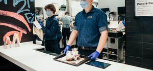 Безконтактне обслуговування, рукавички та маски: які зміни відбулись у МакДональдз протягом карантину