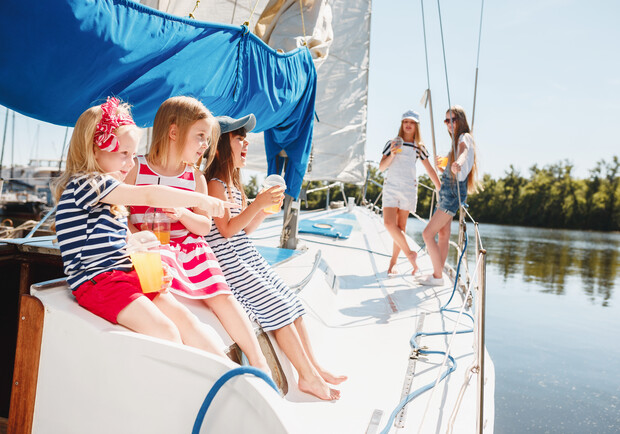 Диван подождет: 10 вариантов, чем заняться в Днепре на праздничных выходных