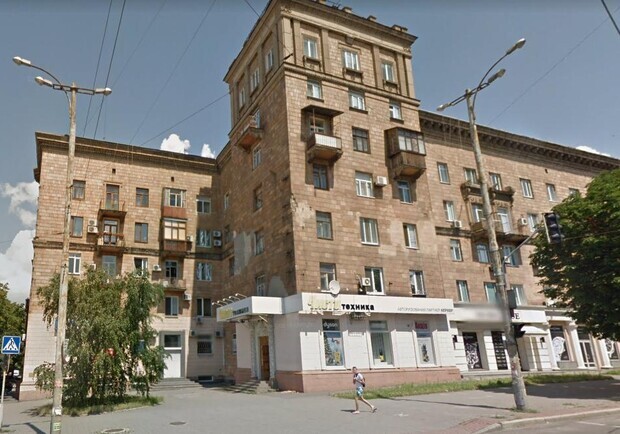 Аварийный дом на проспекте Соборном. Фото: google maps