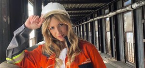 Леся Никиюк приехала в 