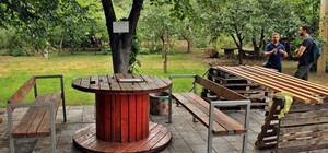 Гамак и барбекю: на Шолохова двор превратили в зону отдыха