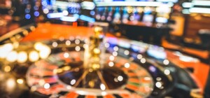 Почти Лас-Вегас: на Жуковского 