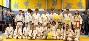 Борись на здоровье: в Соломенском районе открылась детская школа дзюдо