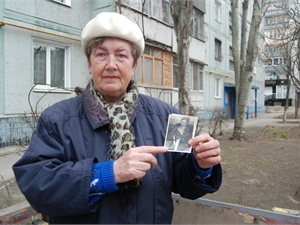 Женщина 50 лет хранила уникальные снимки космонавта. Фото с сайта kp.ua