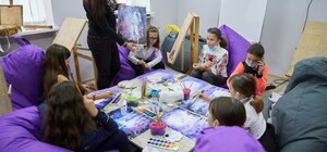 Радиостанция, лаборатория, лекториум, хаб: в Харькове открылся городской молодежный центр