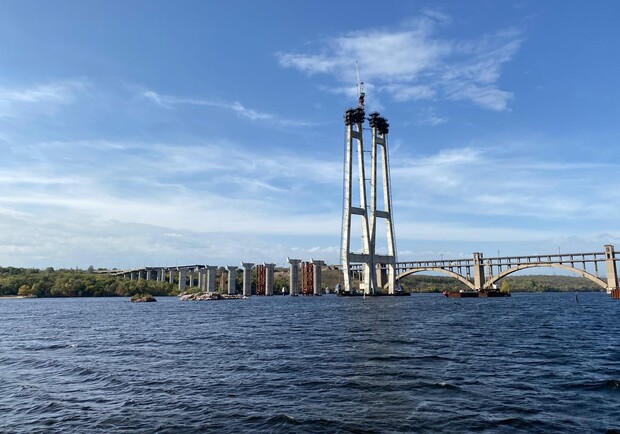 Когда достроят запорожские мосты. Фото: fb Александр Кубраков