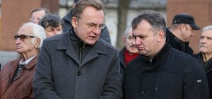 Садовий проти Синютки: мер Львова заявив, що готовий до дебатів із колишнім підлеглим  