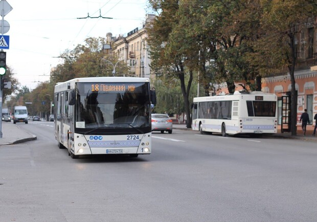Как в Запорожье будет ездить транспорт в декабре и январе. Фото: Vgorode/Анна Покровская
