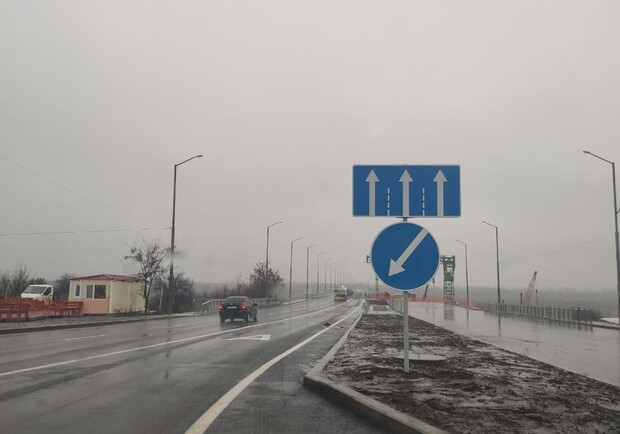 В Запорожье на новом мосту произошло самоубийство / фото: Vgorode, Анна Покровская