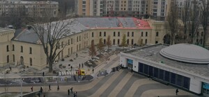 Убрали забор и посадили деревья: как продвигается реконструкция на Арсенальной площади