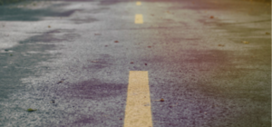 Выбежала за собакой: в Днепре машина сбила 13-летнюю девочку и уехала