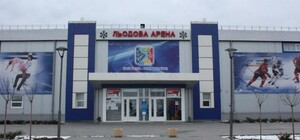 Катался на коньках: в Днепре на ледовой арене умер мужчина