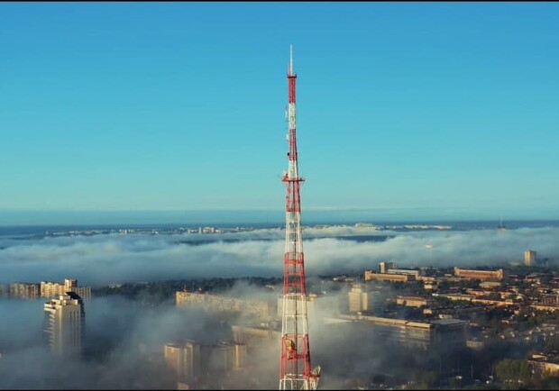 Как выглядит Запорожье в туман с высоты. Кадр из видео