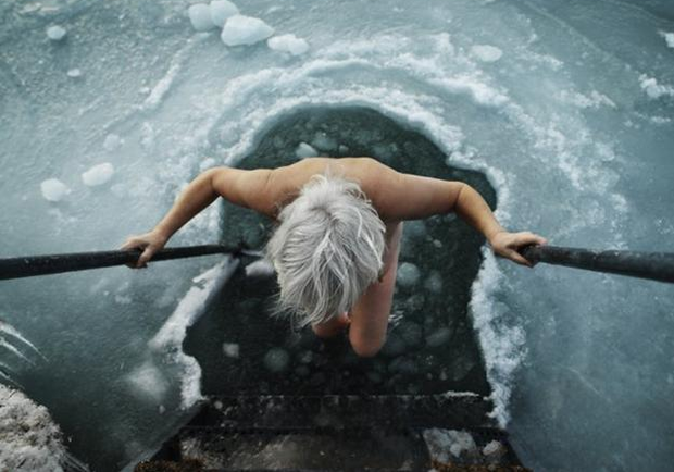 Крещение в Запорожье: как доехать в места для купания в ледяной воде. Фото: Pixabay