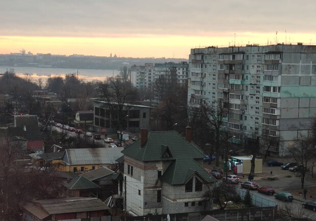 Лучше посидите дома: какая погода будет сегодня в Запорожье - фото Vgorode