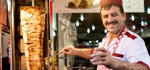 После отравления 48 человек: под Одессой оштрафовали владельца шаурмичной