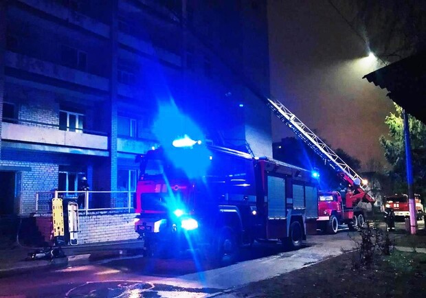 Смертельный пожар в Запорожской инфекционке: появились новые подробности. Фото: ГСЧС
