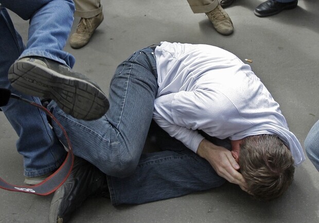 Школьник, забивший до смерти парня, был пьян: в полиции рассказали подробности. Фото Getty Images