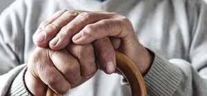 Бесплатный, но не для всех: как устроить человека в государственный дом престарелых в Харькове