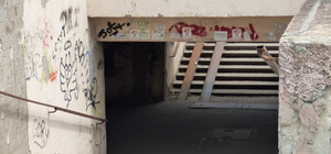 Лучше перебежать дорогу, чем спуститься в 