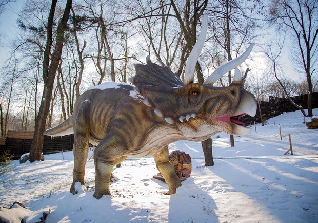 Когда в Запорожье откроется выставка динозавров - фото: fb Парк Динозаврів - Дніпро
