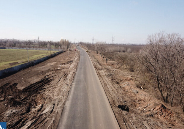 На запорожском участке трассы Н-23 сняли старое покрытие. Фото: САД