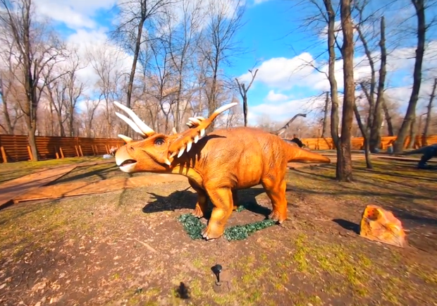Как в Запорожье будет работать парк динозавров из-за усиления карантина - фото: fb Парк Динозаврів - Запоріжжя