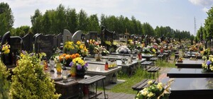 Відспівують щодня: на львівських цвинтарях стрімко збільшується кількість поховань 