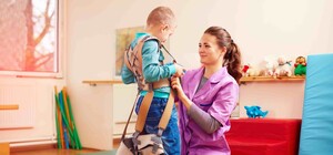 В Центре реабилитации детей с инвалидностью уже 20 лет не могут включить лифт