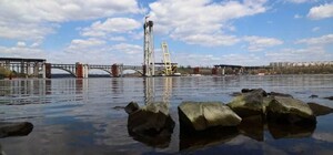 Первый пошел: плавкран 