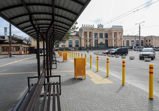 Не глобально, но лучше: как изменилась Привокзальная площадь в Запорожье (фото) - фото fb Владимир Буряк