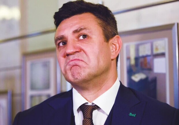 Легко отделался: Николай Тищенко получил выговор за вечеринку в разгар локдауна