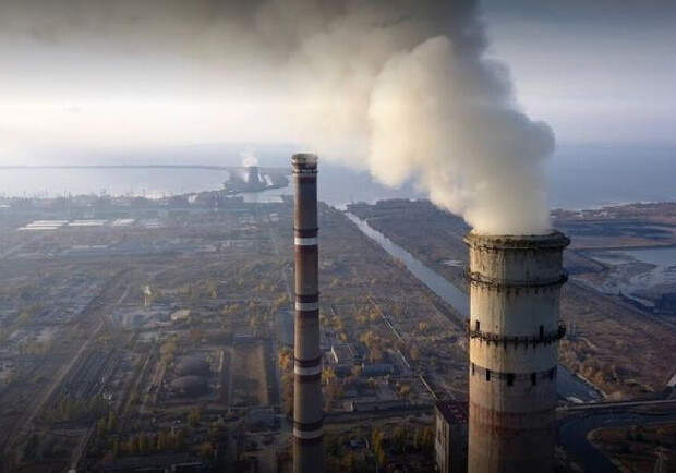 Чтобы устранить свищ: на Запорожской ТЭС снова выключили энергоблок. Фото: Википедия