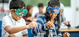 Молнии, солнечная энергетика, химические опыты: ХПИ приглашает школьников на воркшопы и мастер-классы