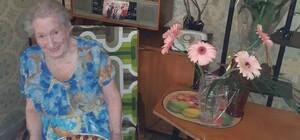 Секрет долголетия: одесситку поздравили со столетним юбилеем 